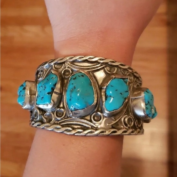 Massive Cuff Bracelet With 7 Turquoise Nuggets Vintage Sterling Silver - Picture 4 of 14
